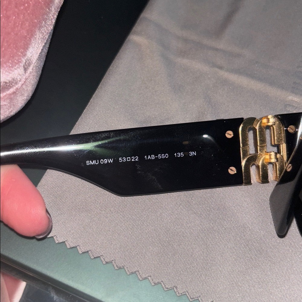 Miu Miu Glimpse Sunglasses SMU09W - Picture 9 of 9